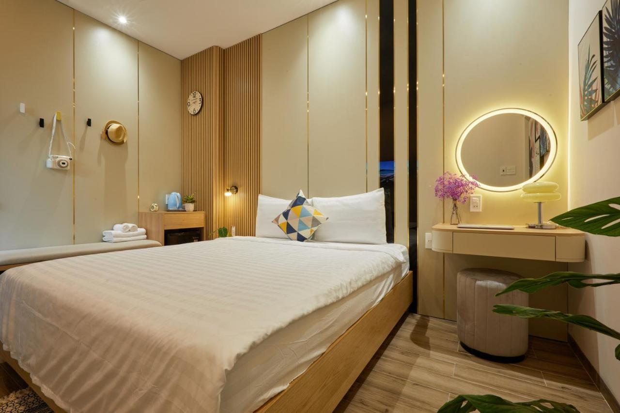 Lux Quy Nhon Homestay エクステリア 写真