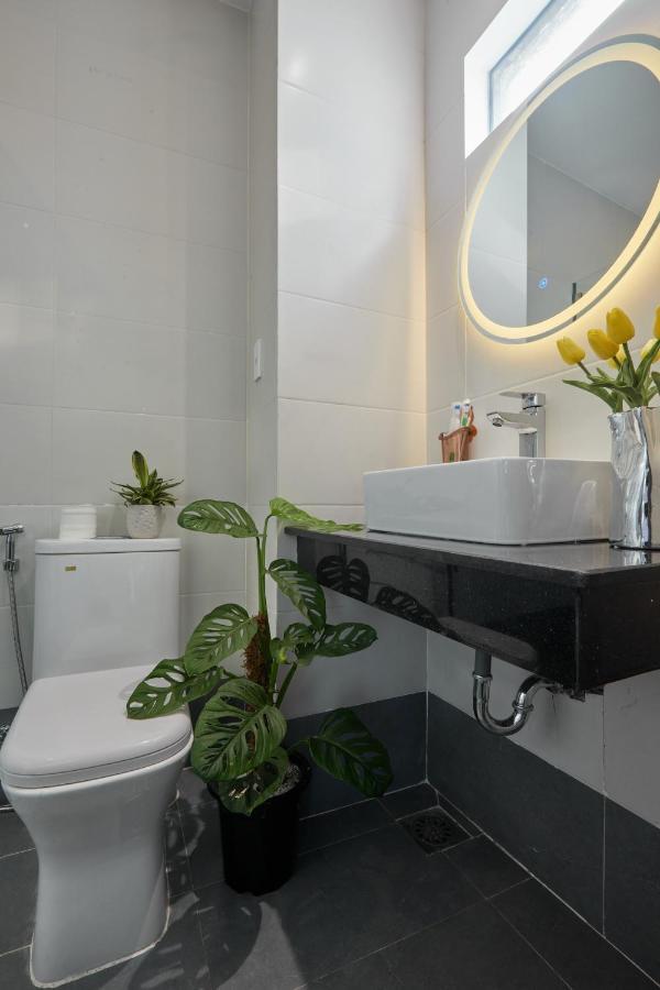 Lux Quy Nhon Homestay エクステリア 写真